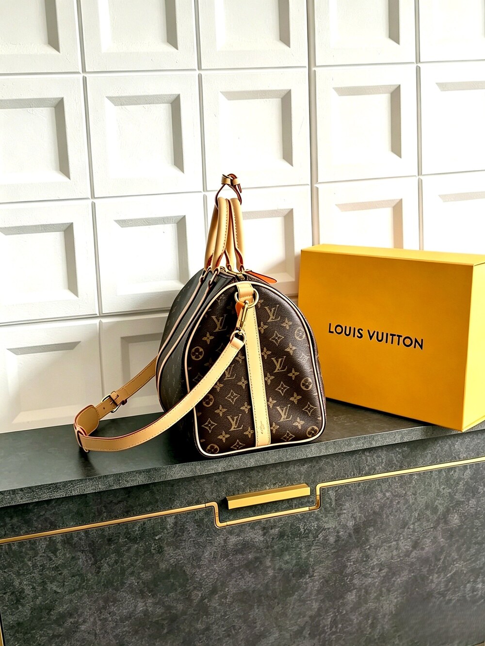Louis Vuitton Keepall Bandouliere 55 - Picture 3 of 6